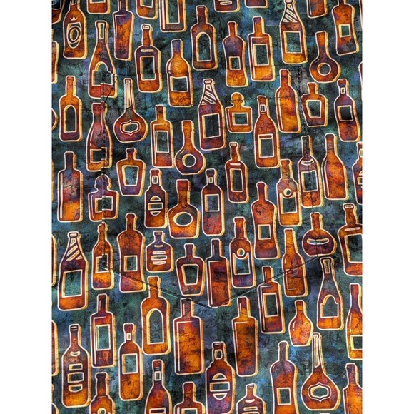 High Seas Trading Co Button Up Shirt Short Sleeve Men's L Bottle AOP 100% Cotton - Picture 3 of 7